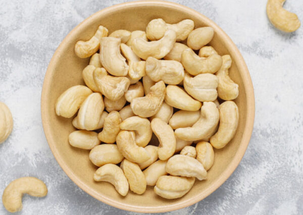 بادام هندی: خواص و فواید بی‌نظیر برای سلامتی